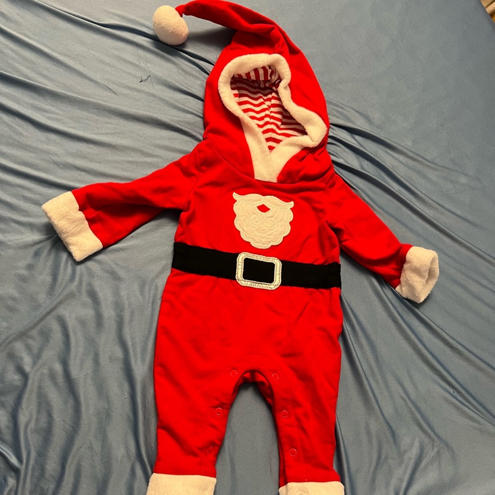 Cat and Jack baby boy newborn Santa holiday Christmas outfit sleeper like new